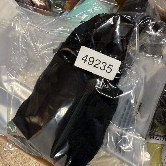 Victoria's Secret Corset Top Women M Medium DD Black Floral Lace Tasseled Sheer - Picture 4 of 4